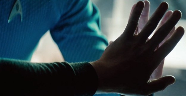 Star-Trek-Into-Darkness-teaser-trailer