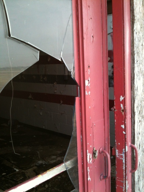 ski hi broken door april 2013