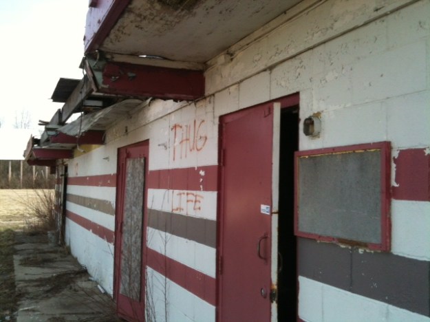 ski hi concession side april 2013