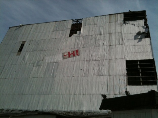 ski hi screen tower april 2013